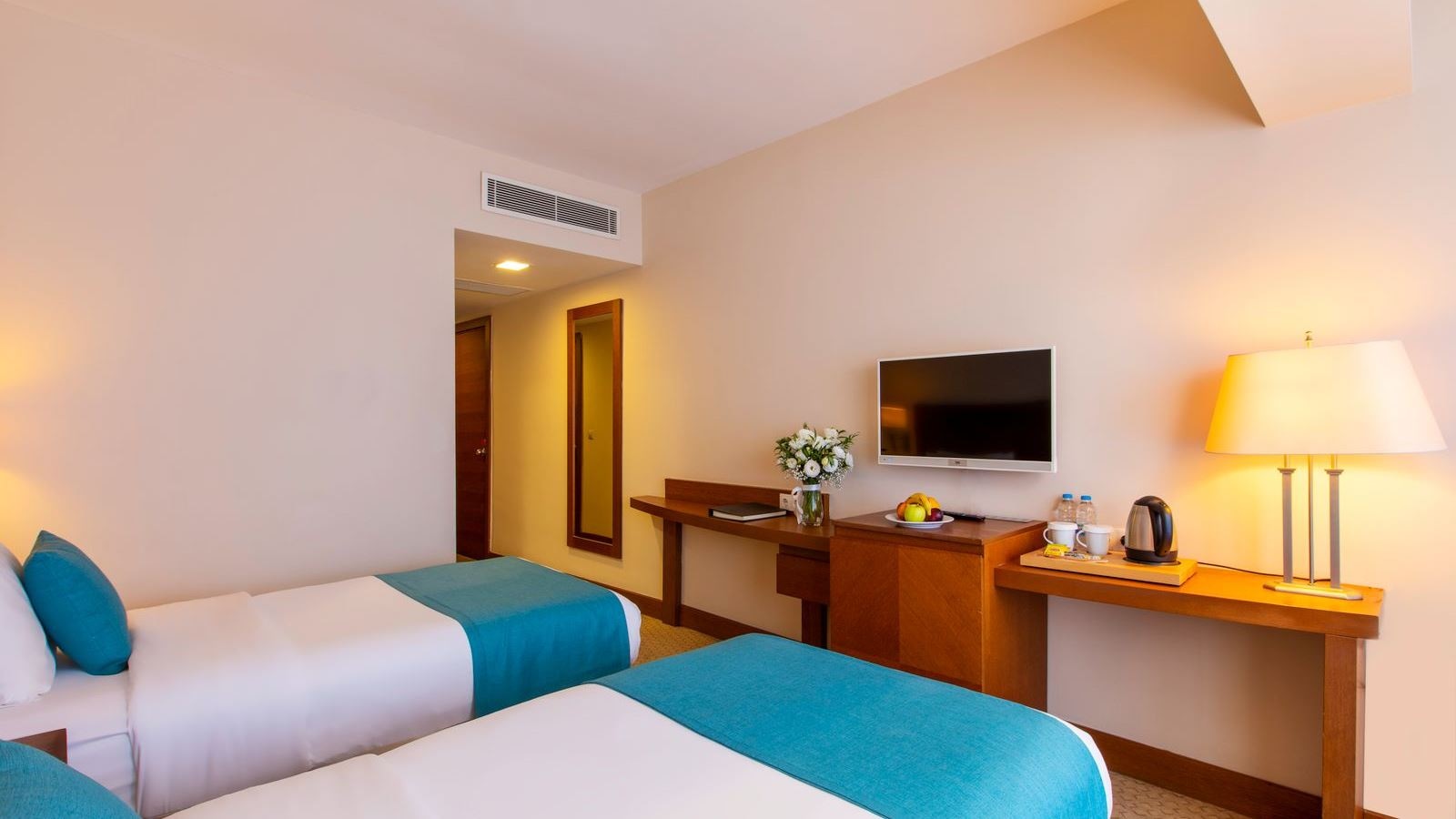 rooms-superior-room-side-sea-view