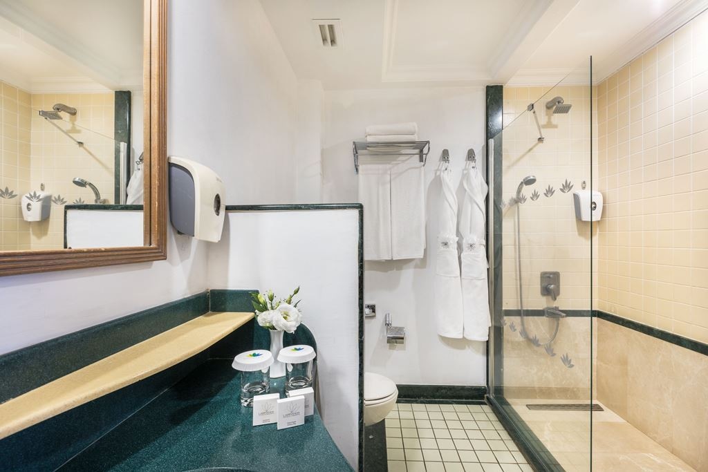 rooms-standard-bungalow-room-garden-view