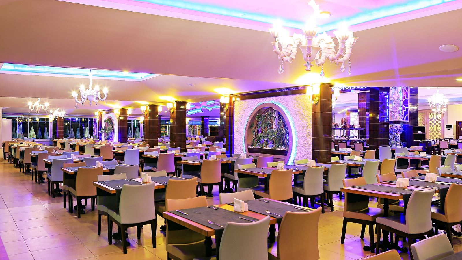 restaurants-main-restaurant