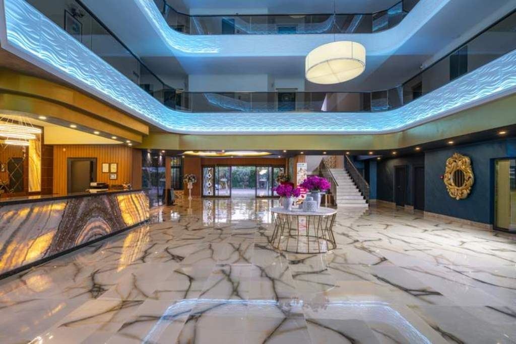 general-main-building