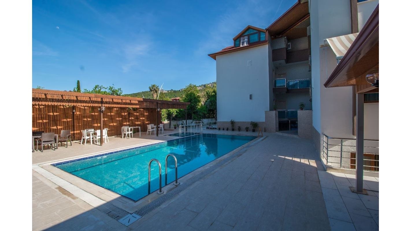 pools-outdoor-pool