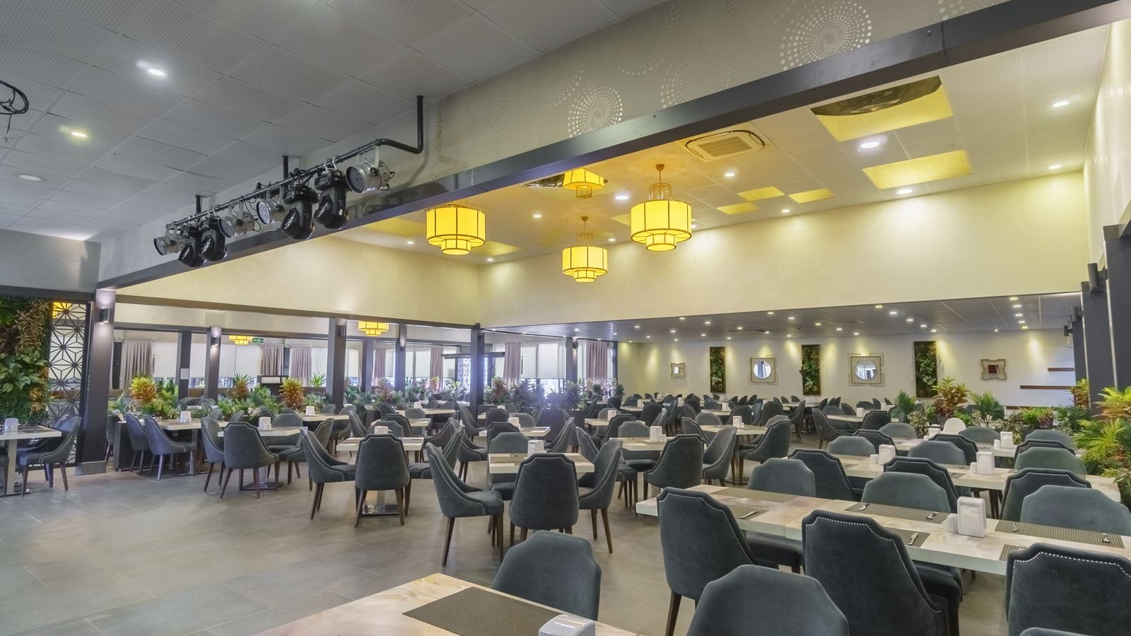 restaurants-main-restaurant