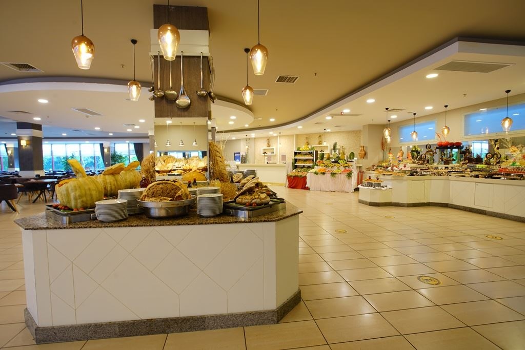 restaurants-main-restaurant