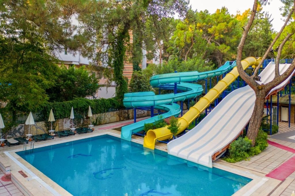 water-park-water-park