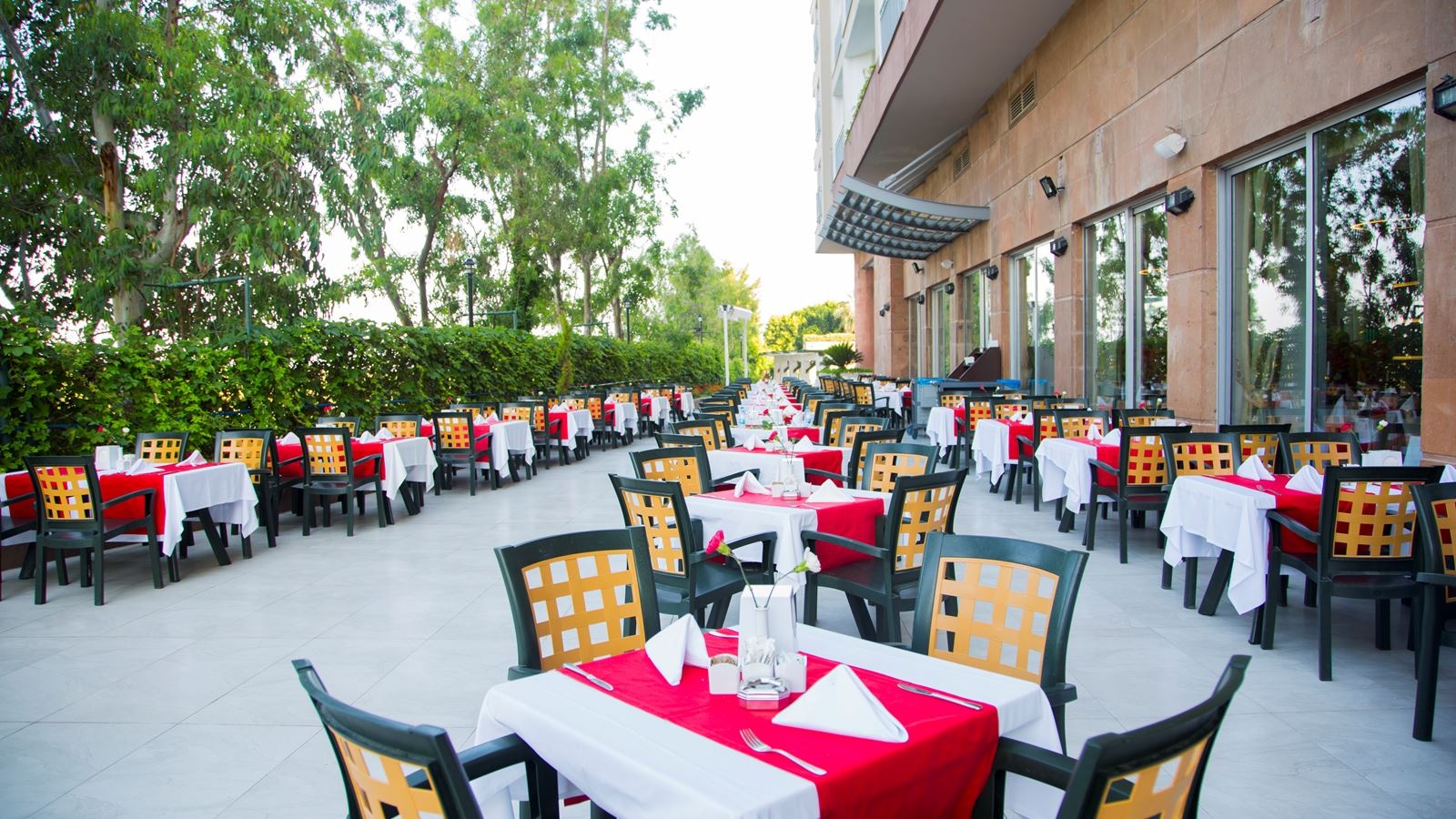 restaurants-main-restaurant