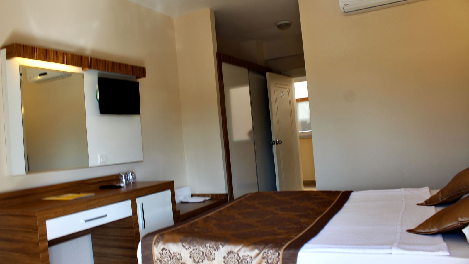 rooms-standart-double-room