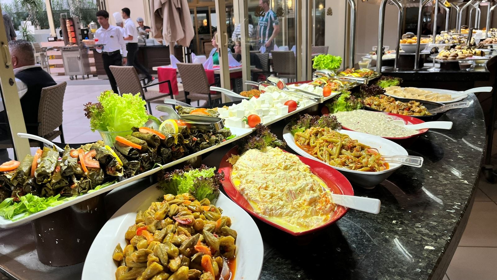 restaurants-buffetrestaurant