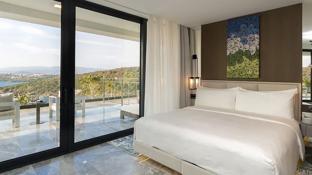 rooms-panorama-room-sea-view