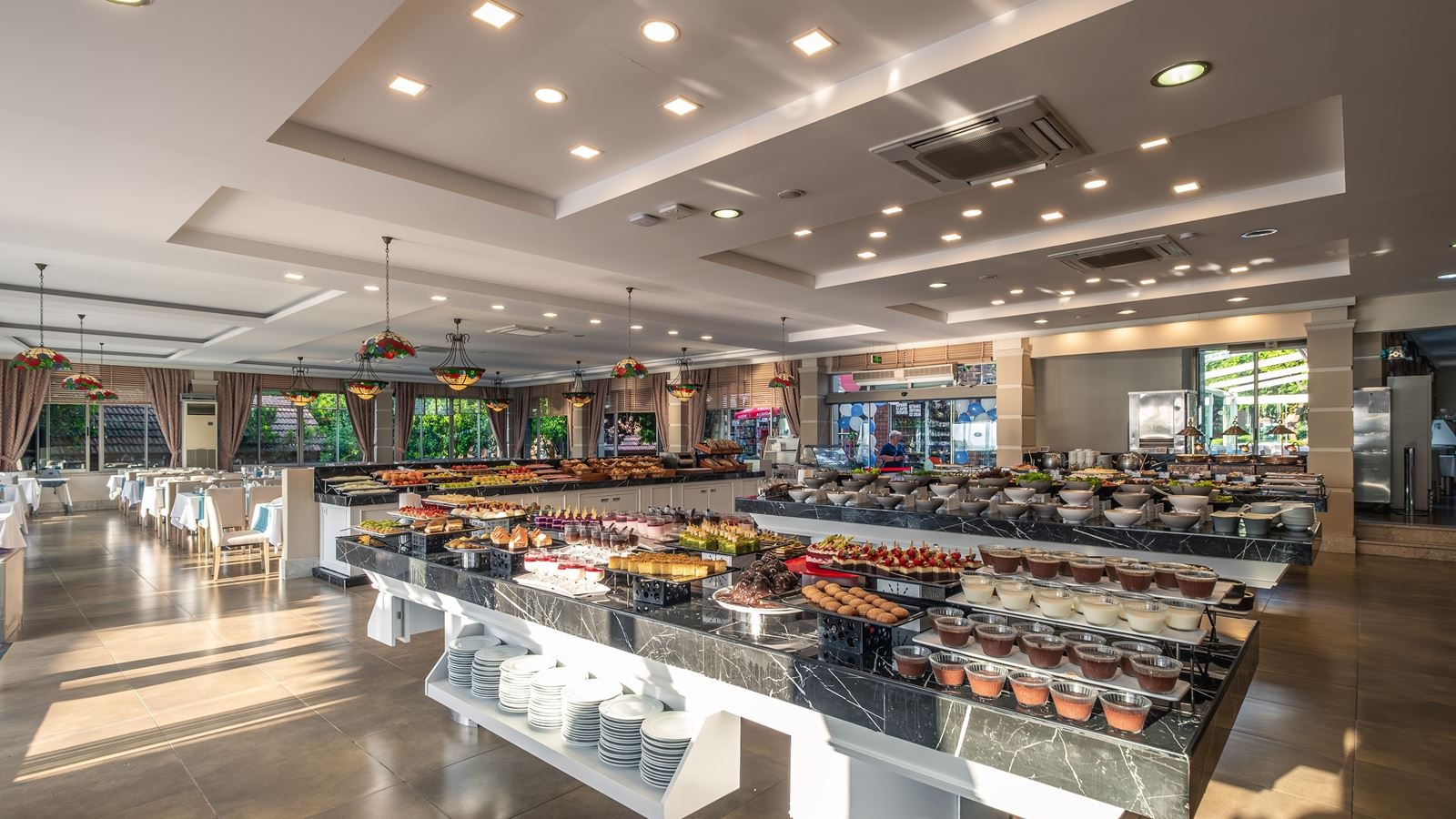 restaurants-restaurants