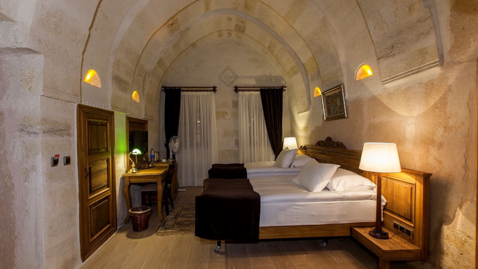 rooms-standard-room