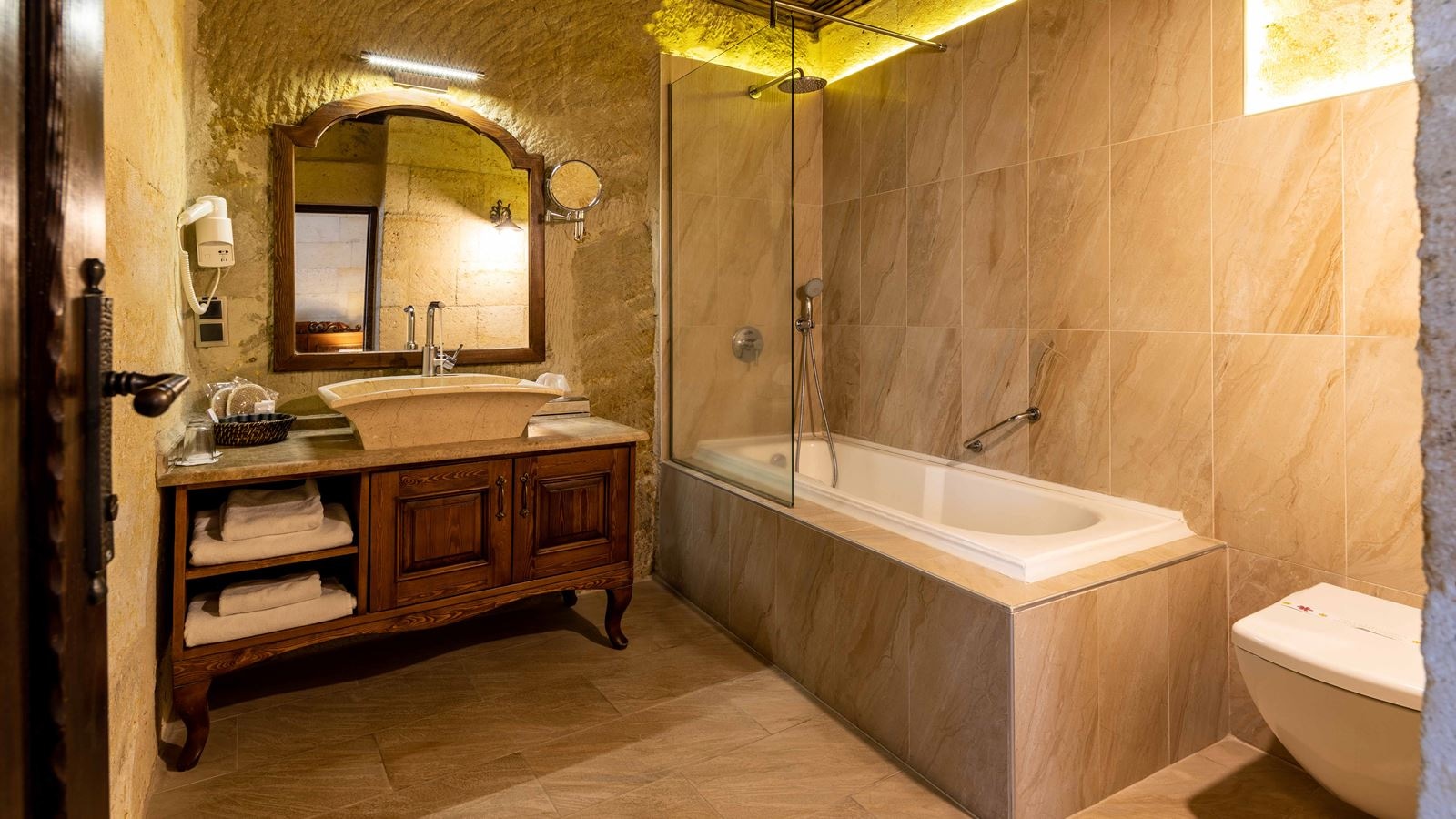 rooms-standard-room