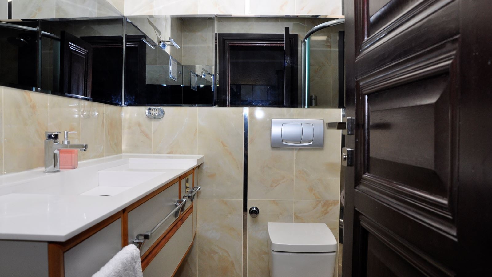 rooms-triple-room