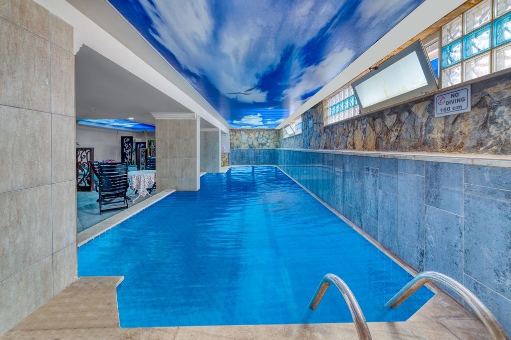 pools-indoor-pool