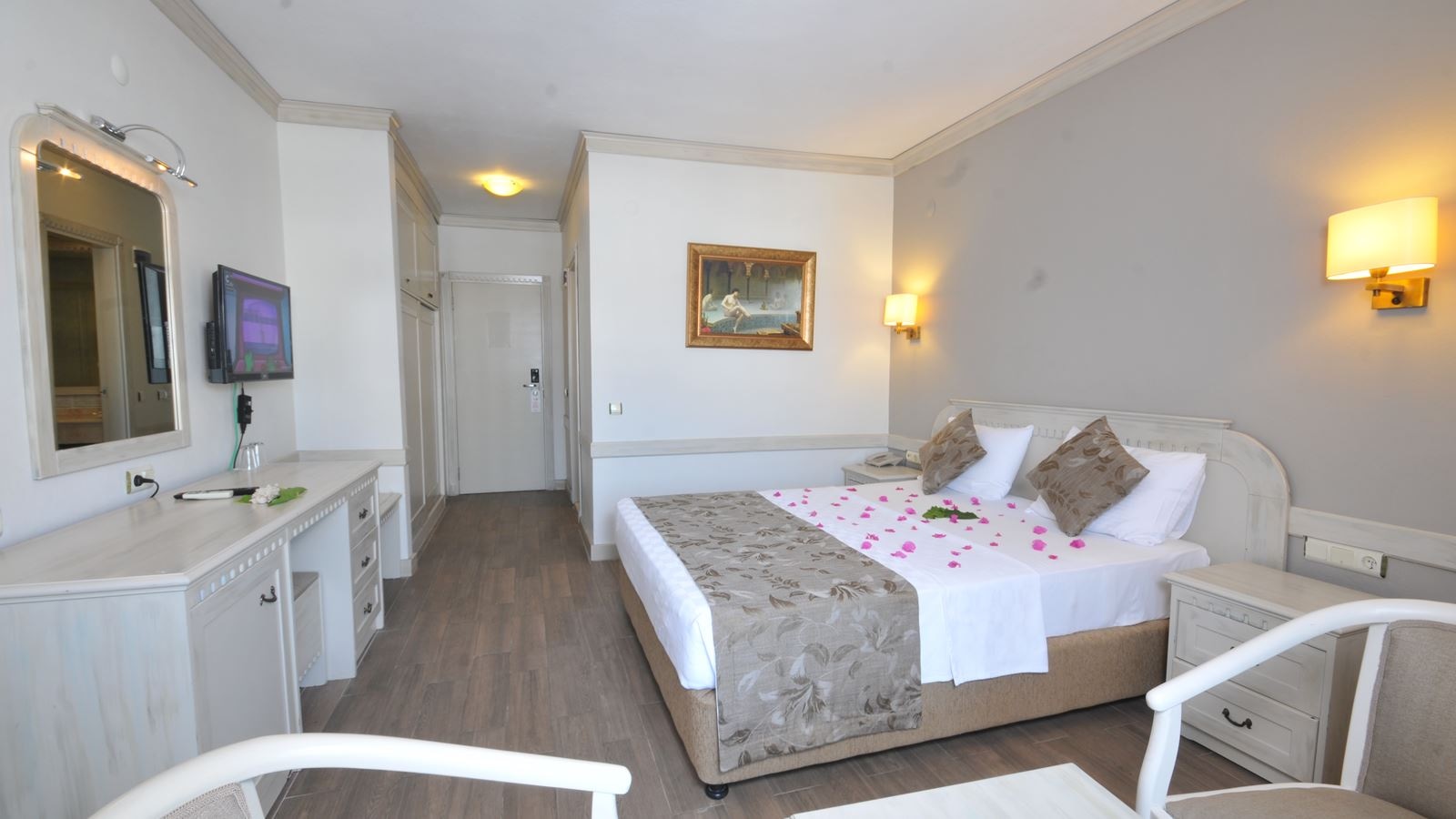 rooms-standard-room-land-view