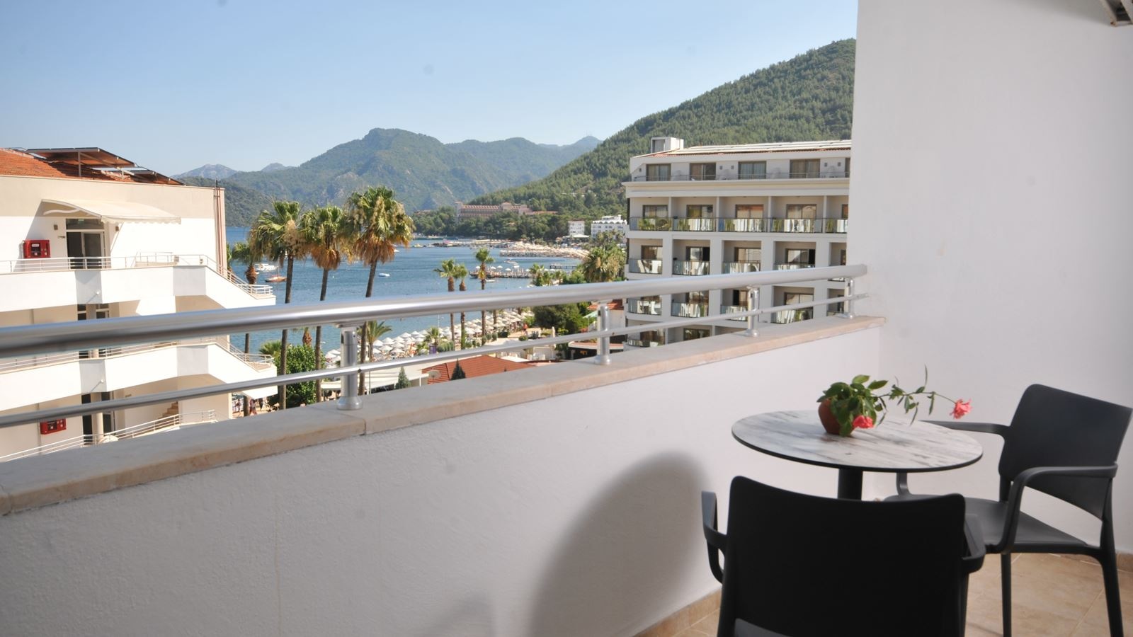 rooms-standard-room-sea-view