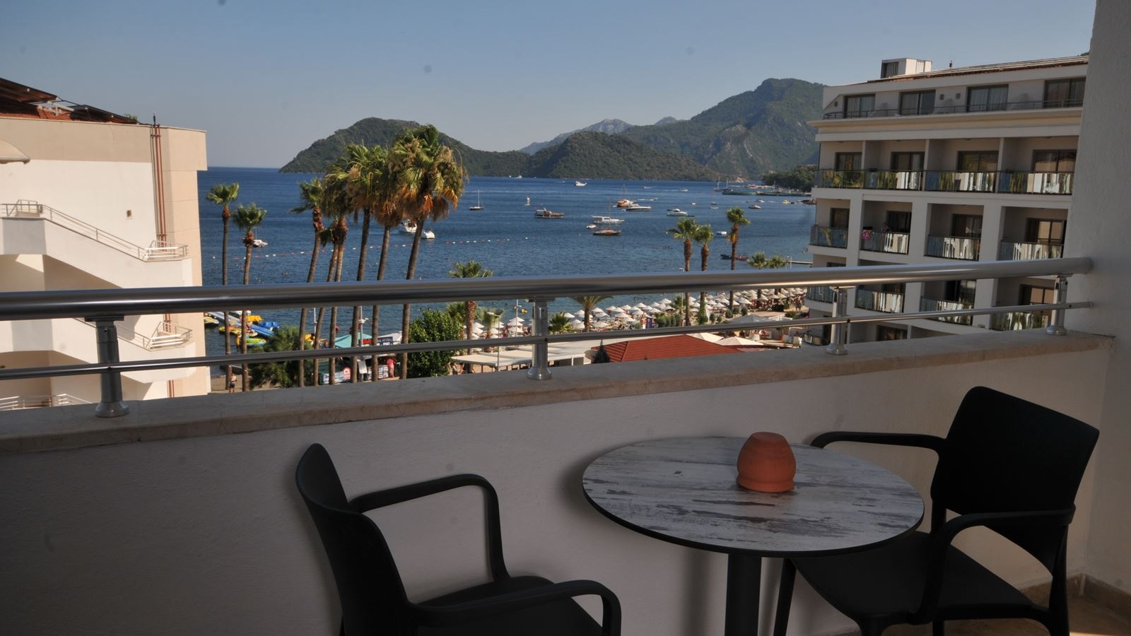 rooms-standard-room-sea-view