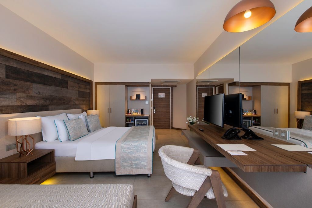 rooms-superior-seaview-room