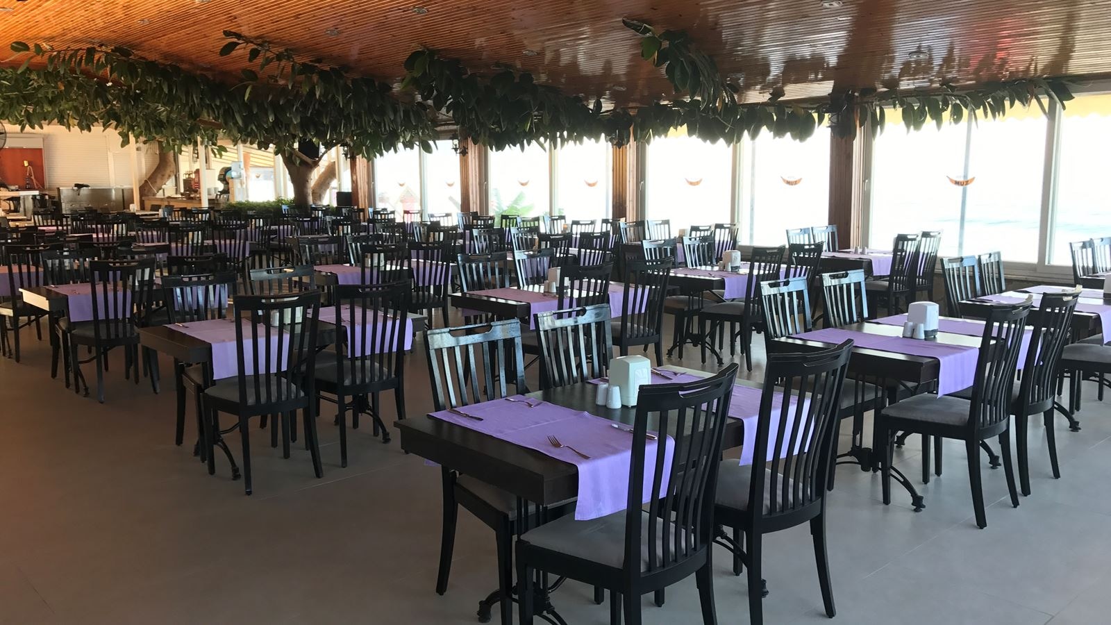 restaurants-main-restaurant