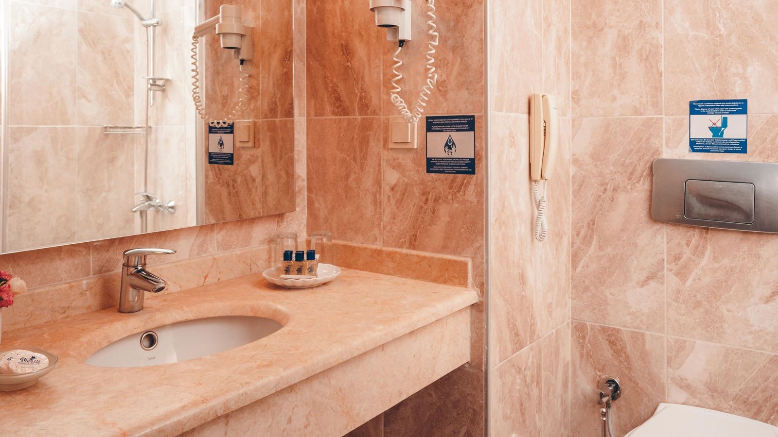 rooms-standard-room-land-view