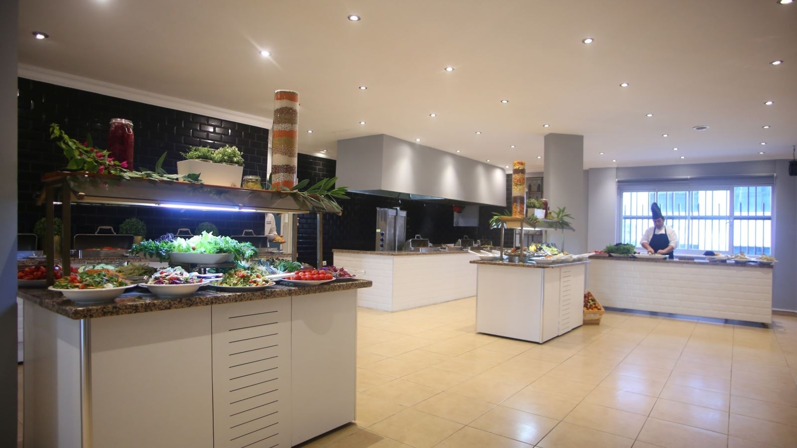 restaurants-restaurant