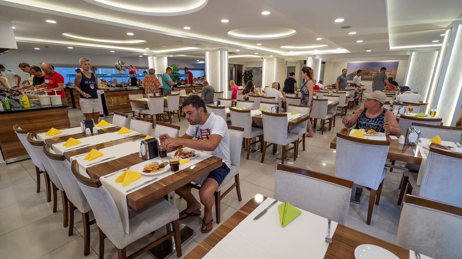 restaurants-main-restaurant