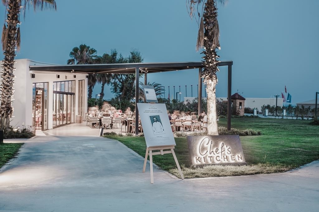 restaurants-chefs-kitchen