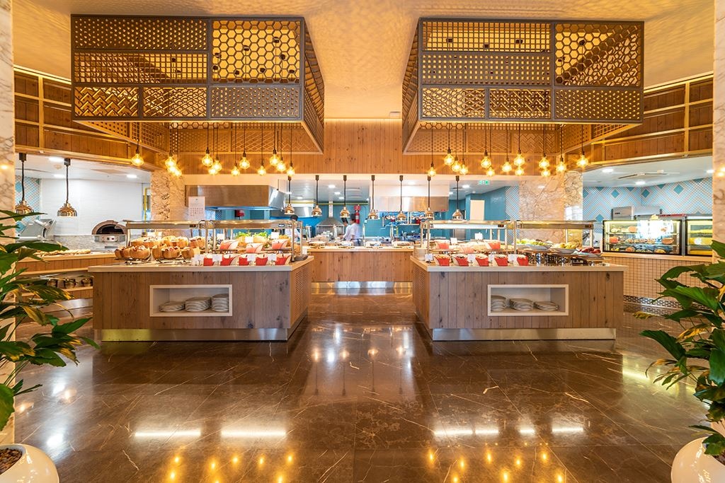 restaurants-balkon-restaurant--lounge