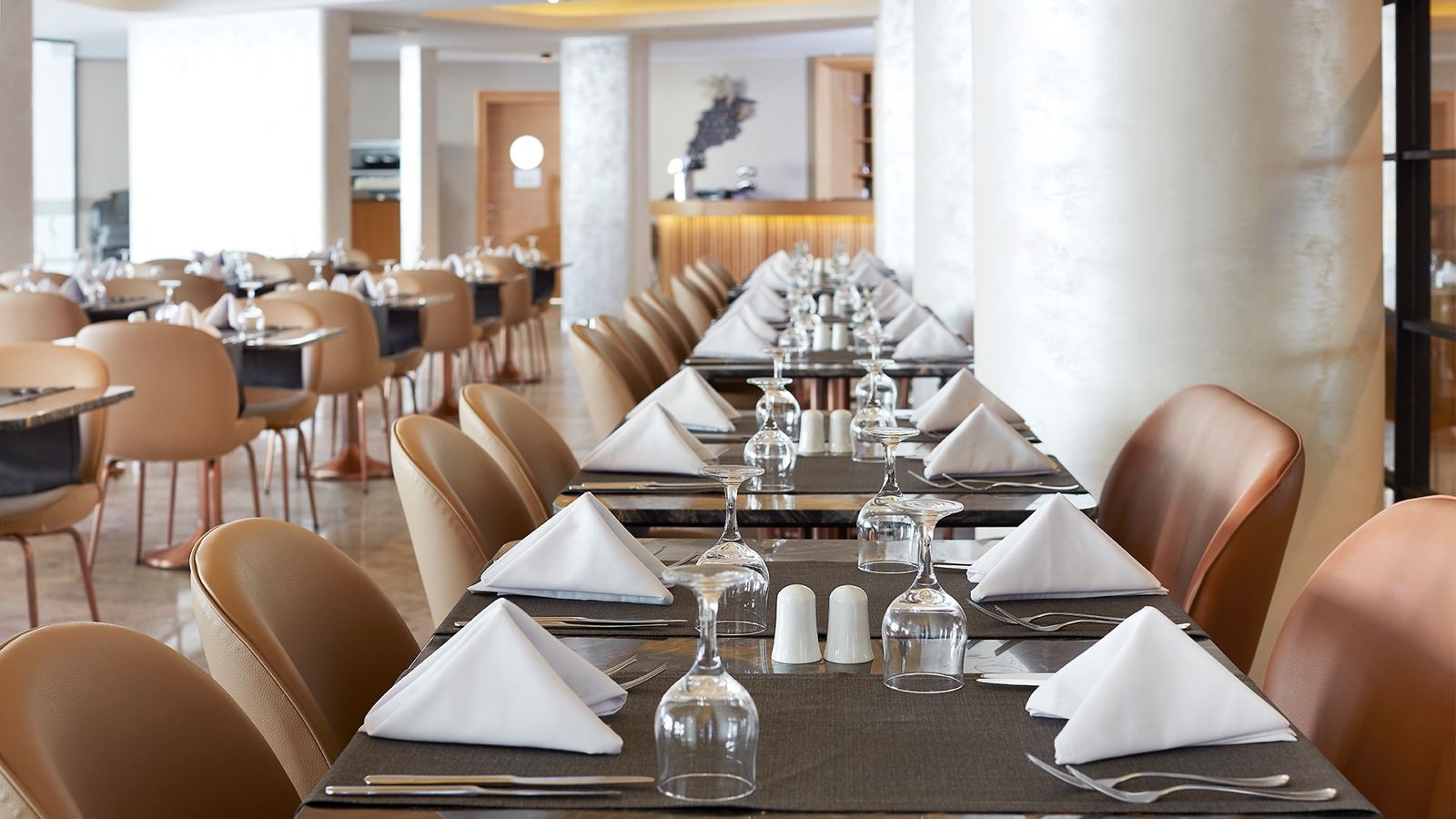 restaurants-main-restaurant