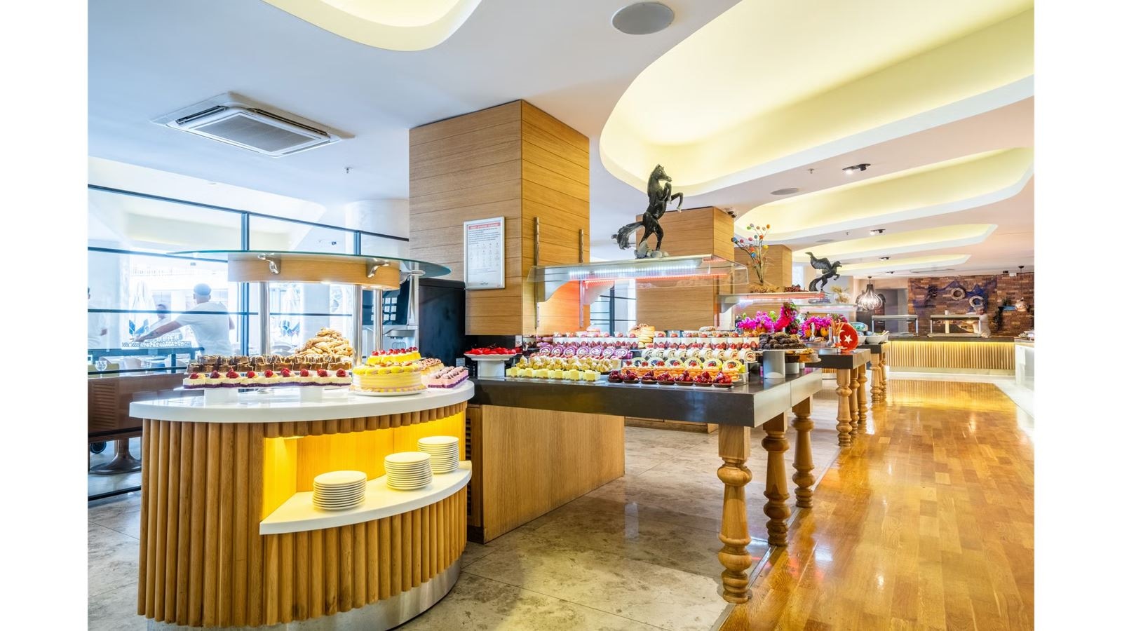 restaurants-restaurants