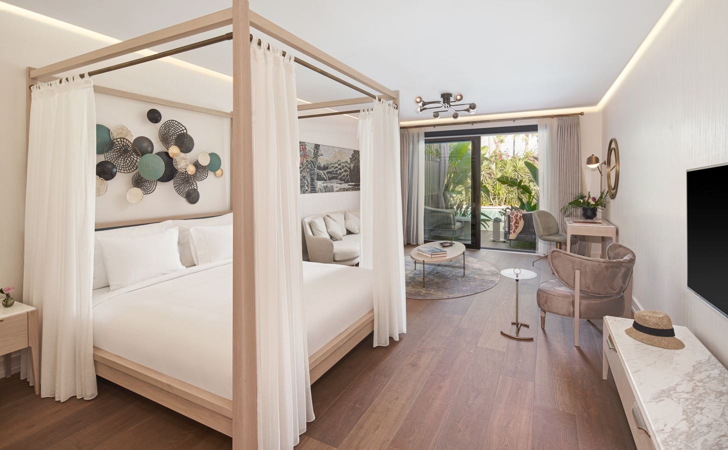 rooms-laguna--private-suite-swim-up