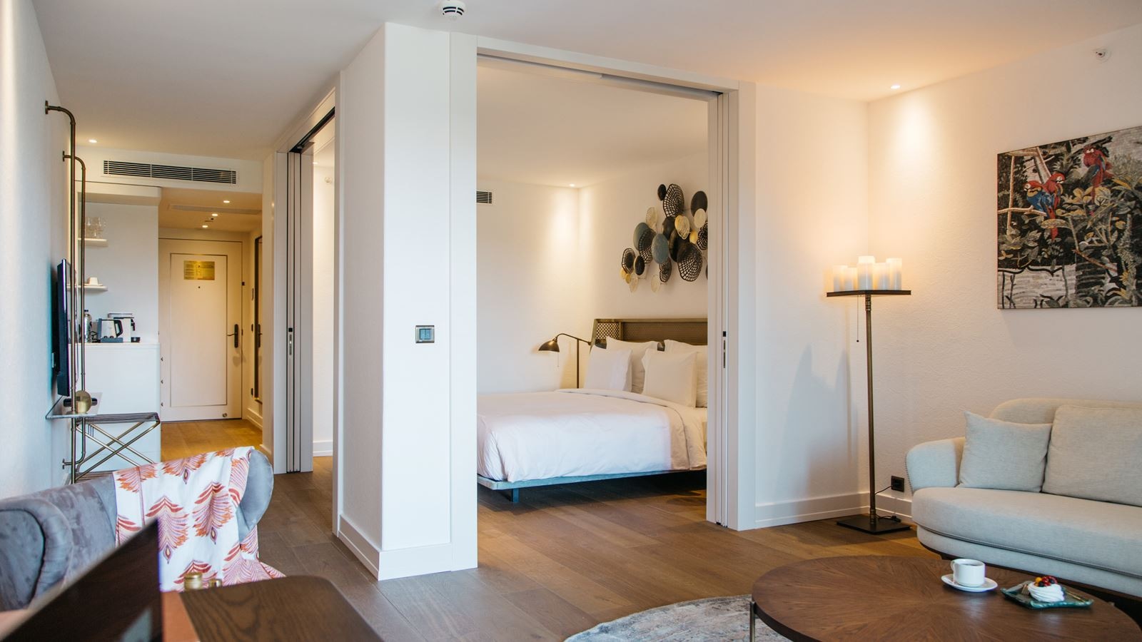 rooms-1-bedroom-suite-garden-terrace