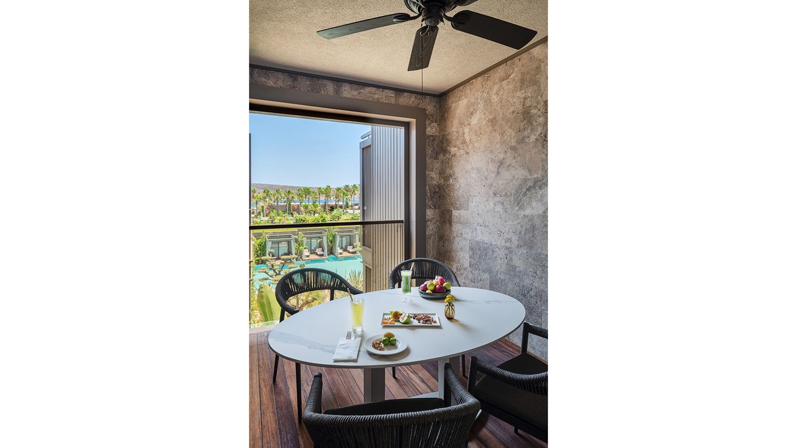 rooms-comfort-corner-room