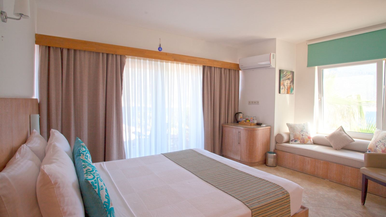 rooms-standard-room-sea-view