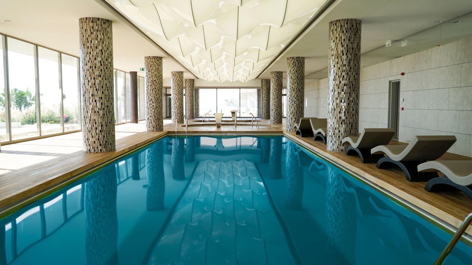pools-indoor-pool