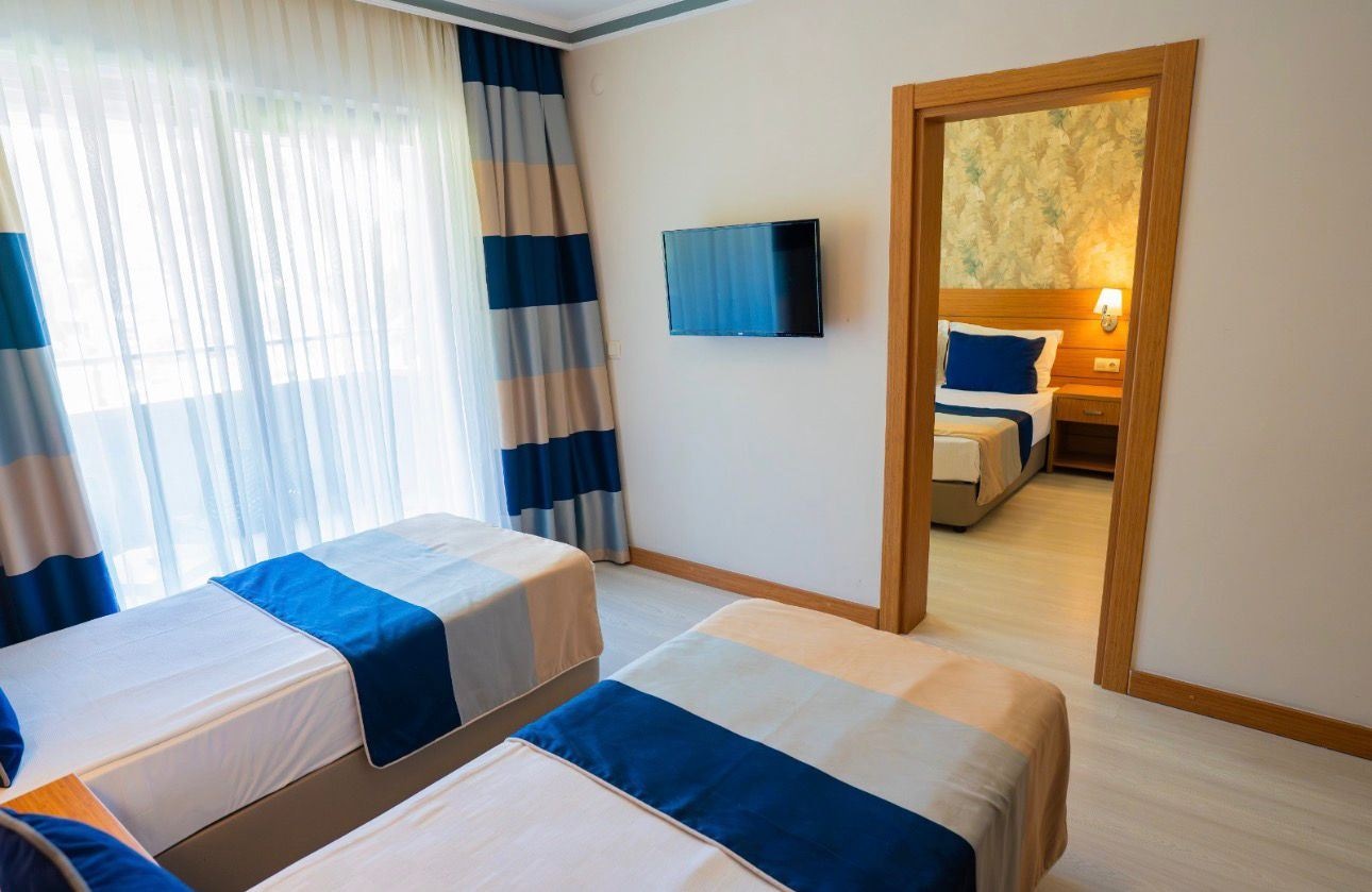 rooms-family-room-with-2-bedrooms-type-c