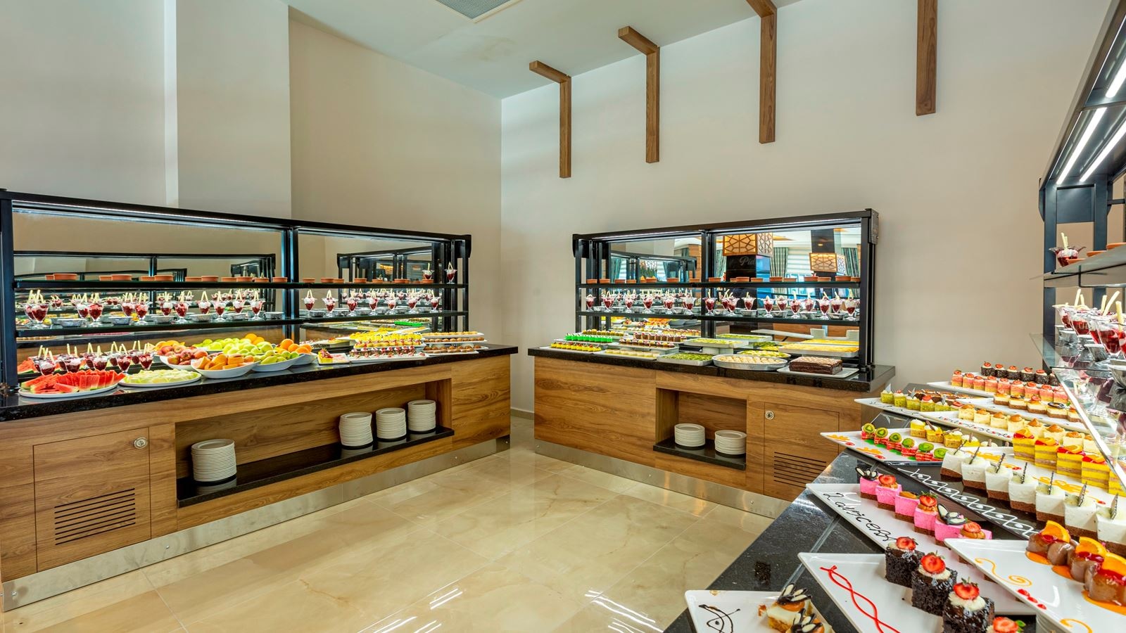 restaurants-main-restaurant