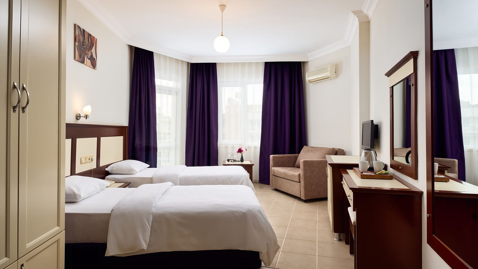 rooms-standard-room