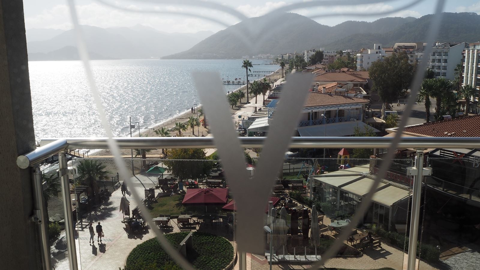 rooms-side-see-view-room