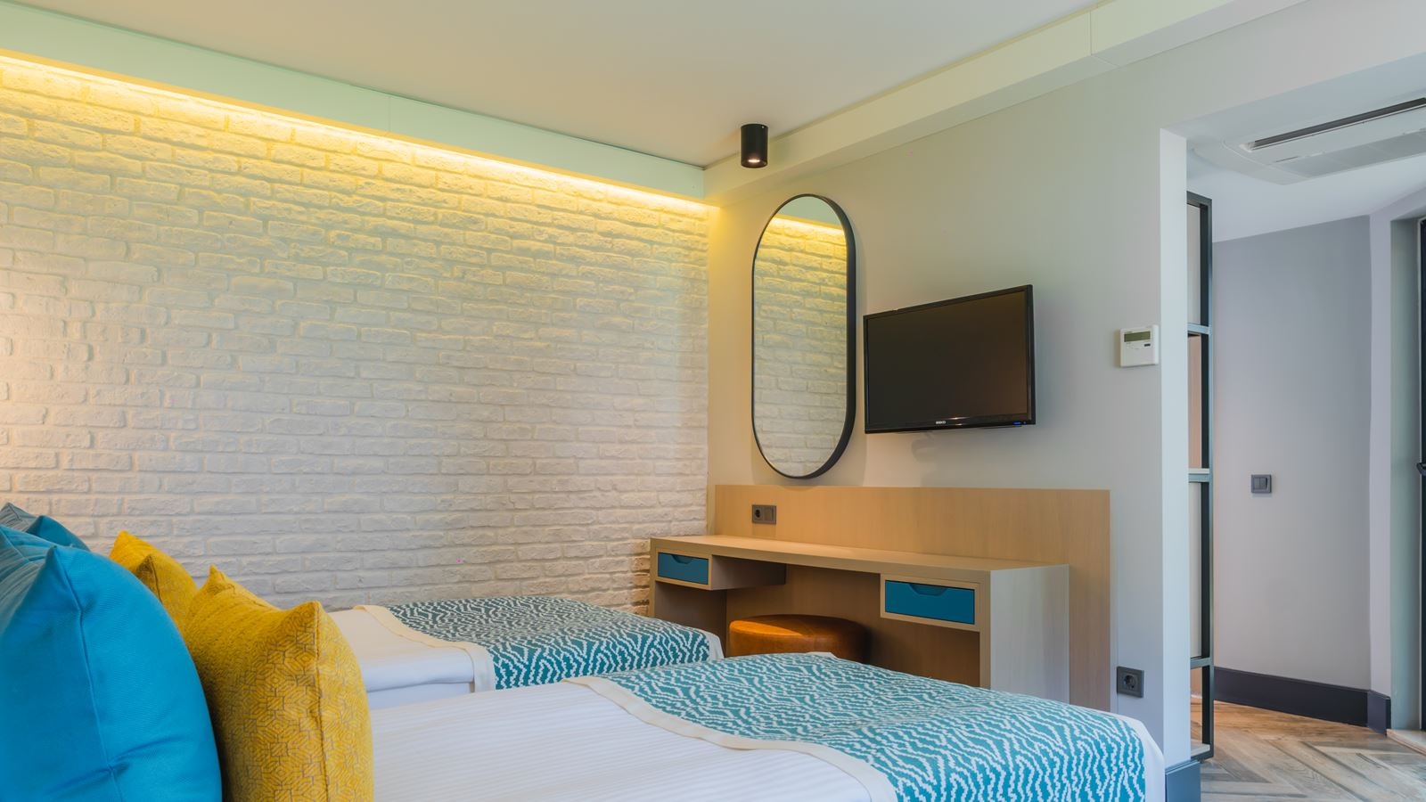 rooms-middle-yard-standart-room