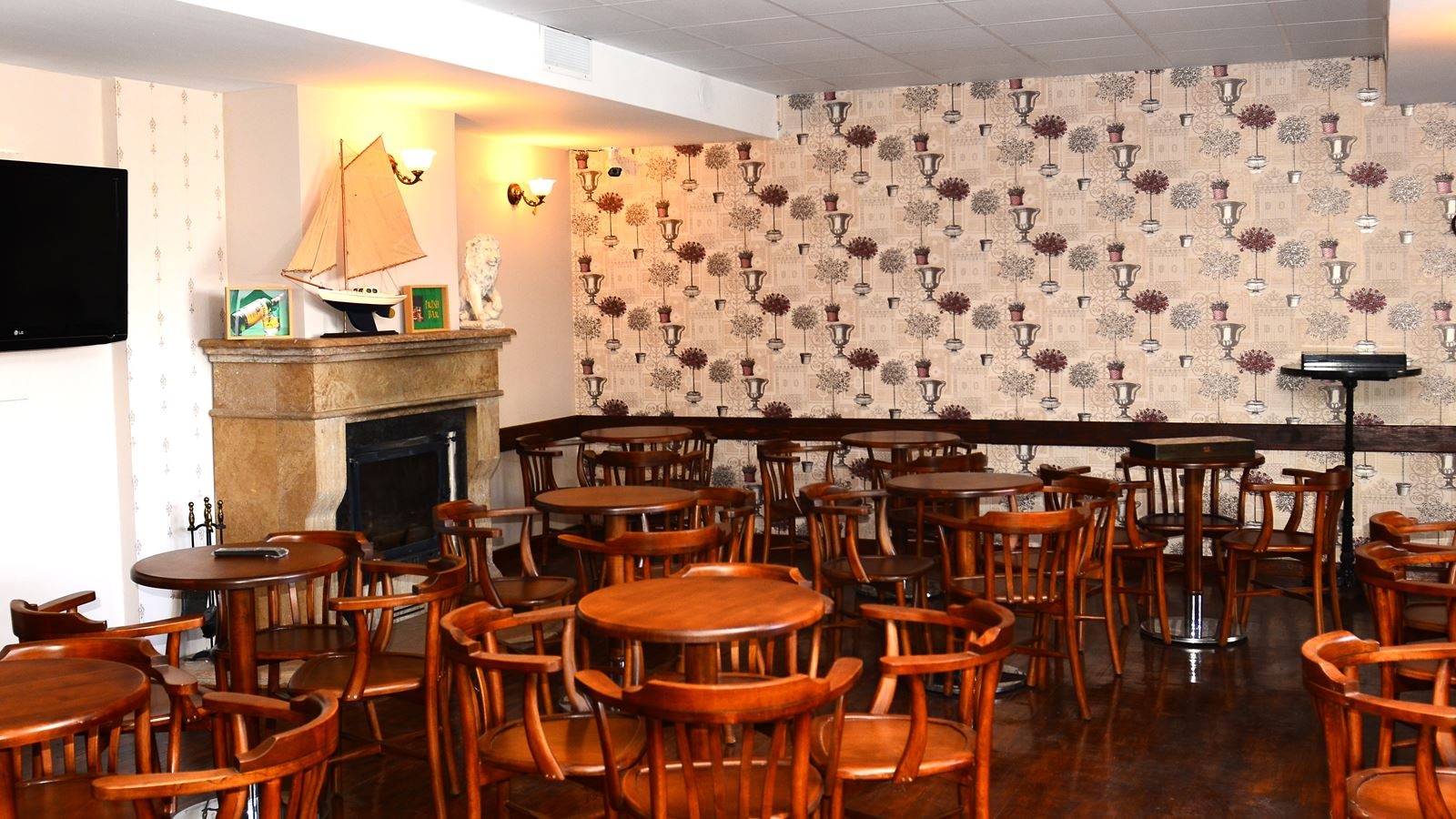 bars-lobby-bar
