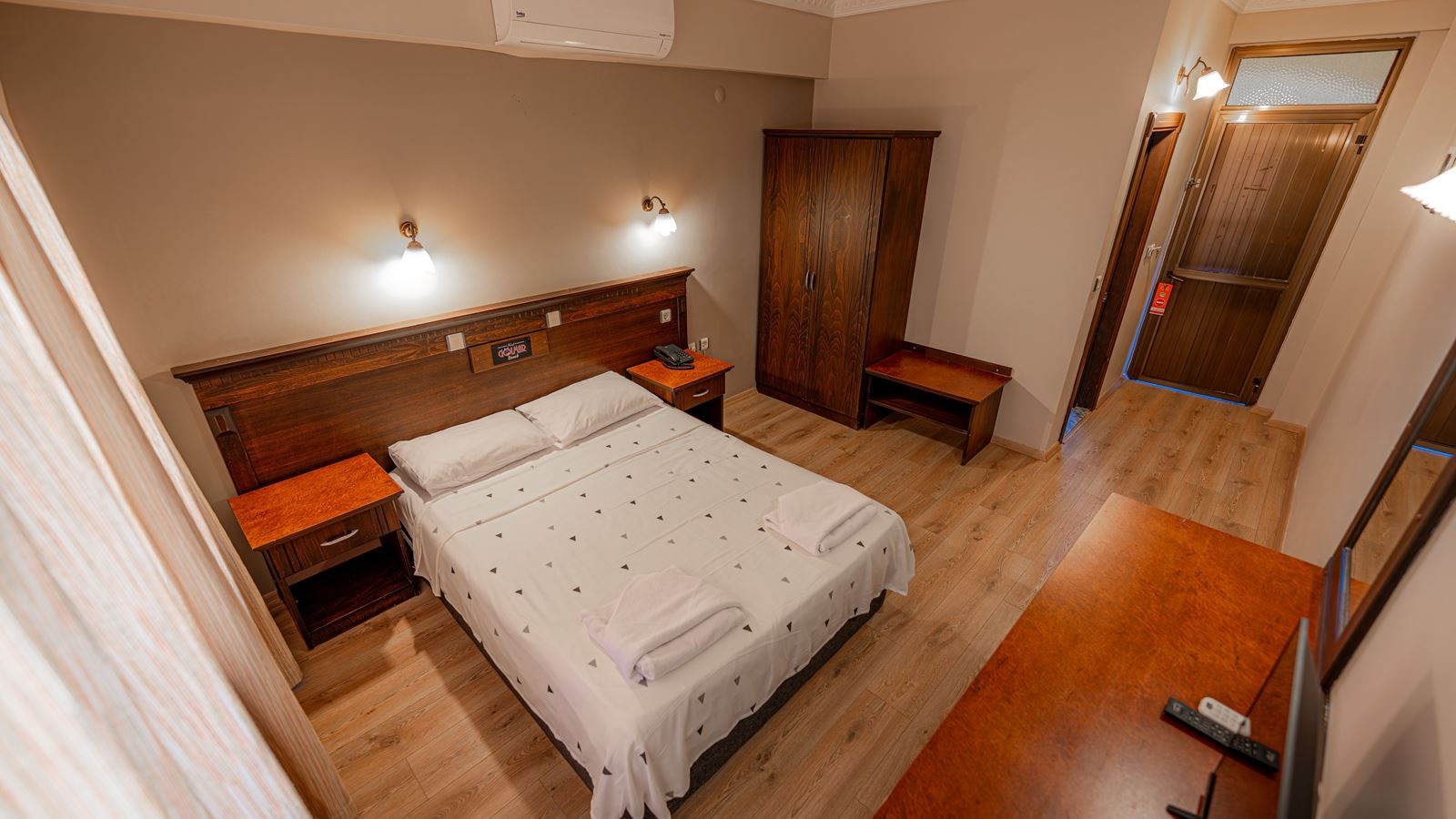 rooms-standard-room-sea-view