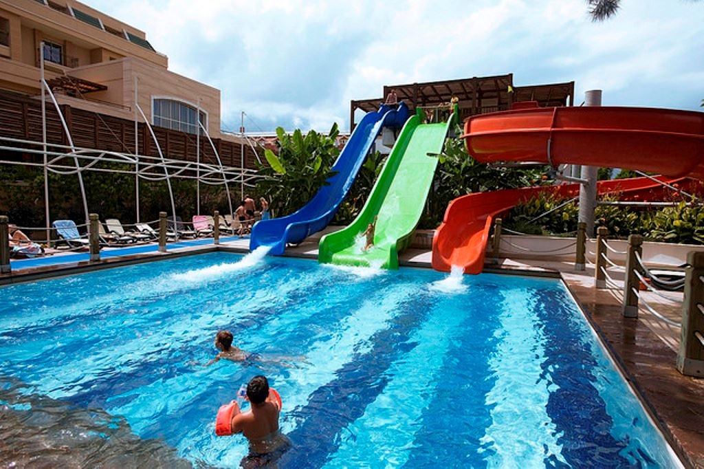 water-park-water-park