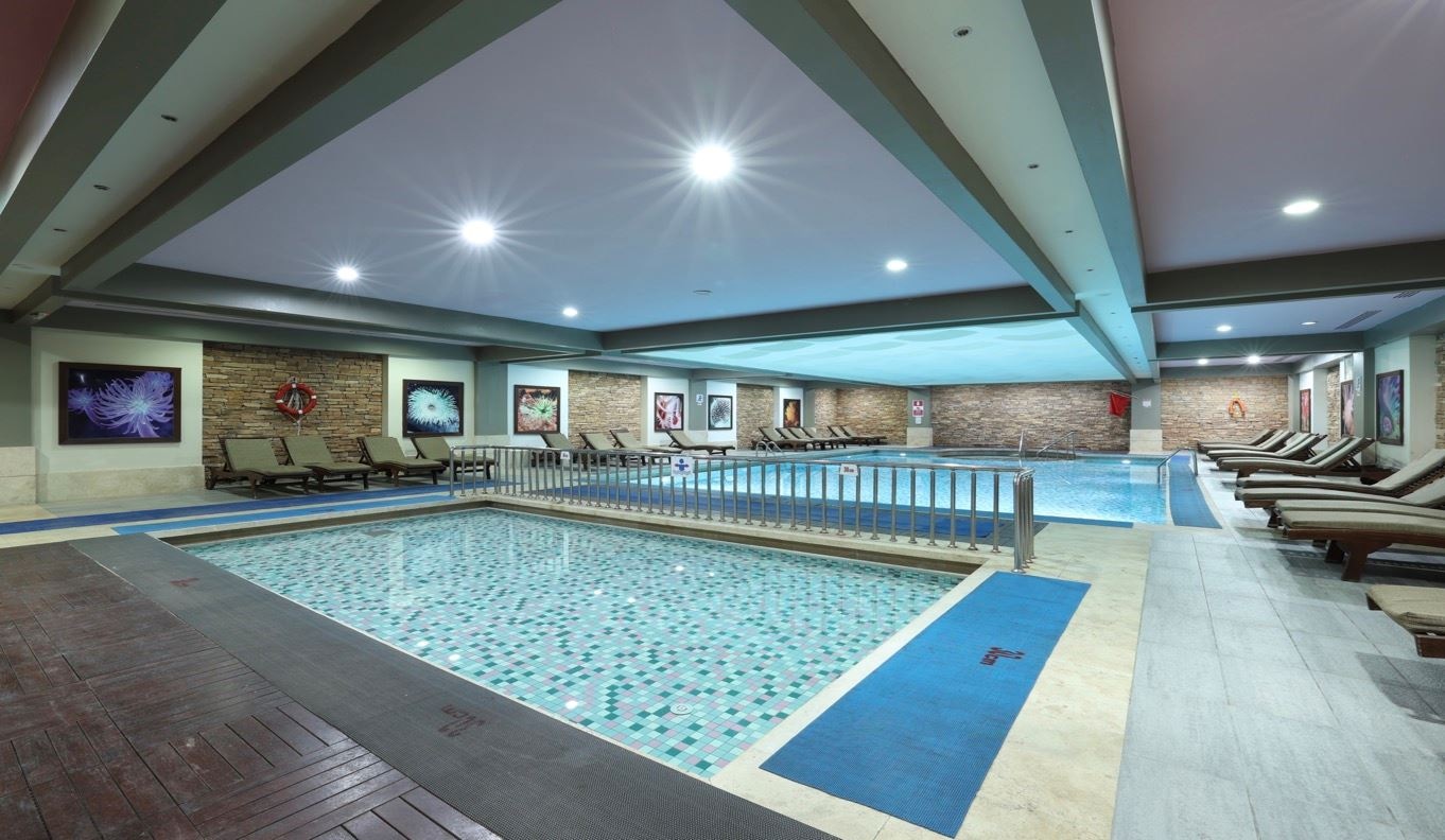 pools-indoor-pool