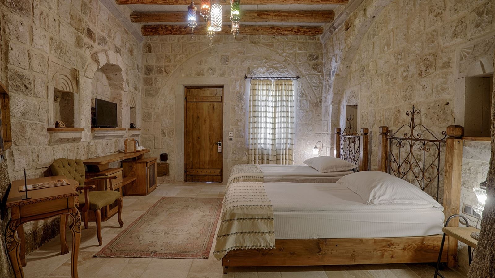 rooms-standart-double-room