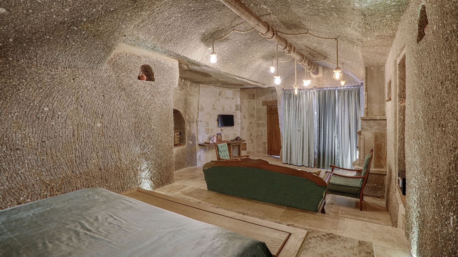 rooms-cave-suite