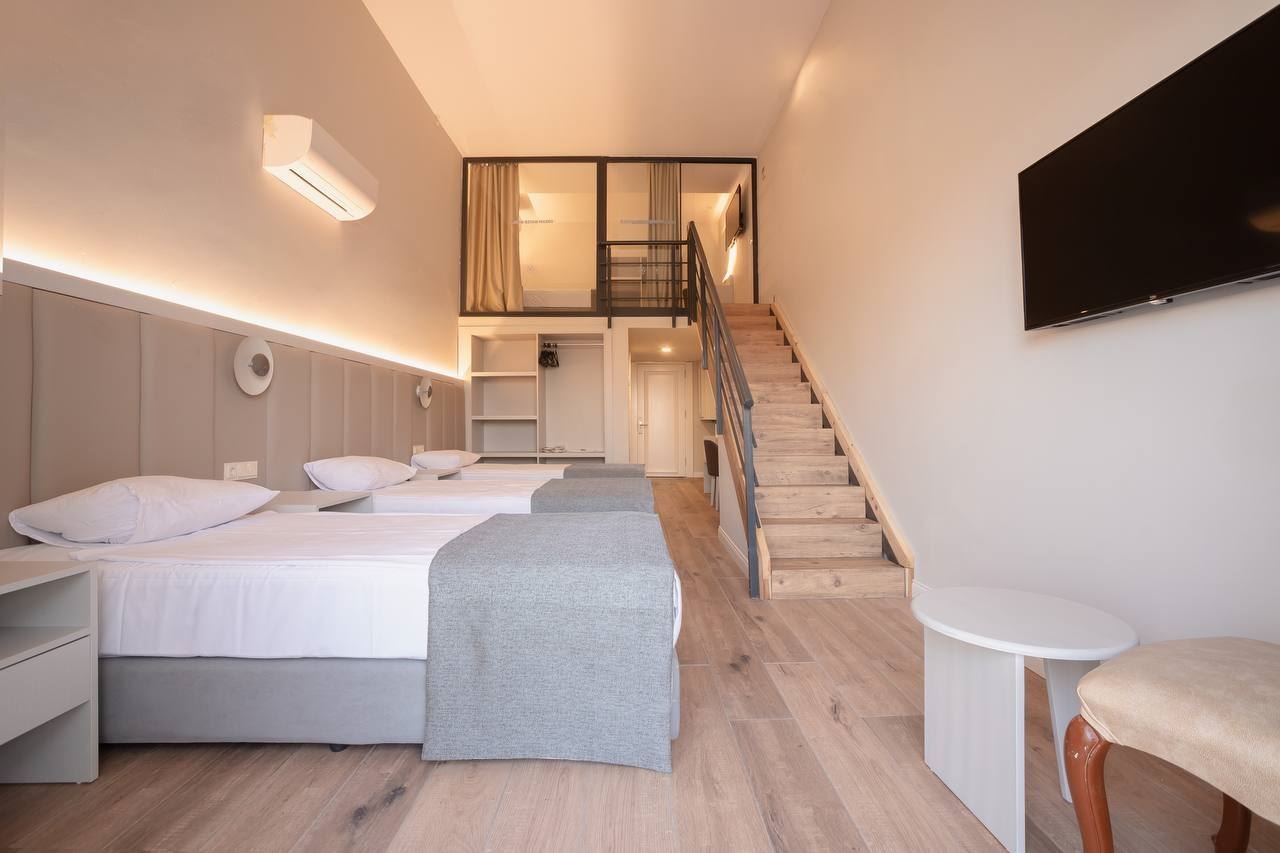 rooms-dublex-family-room