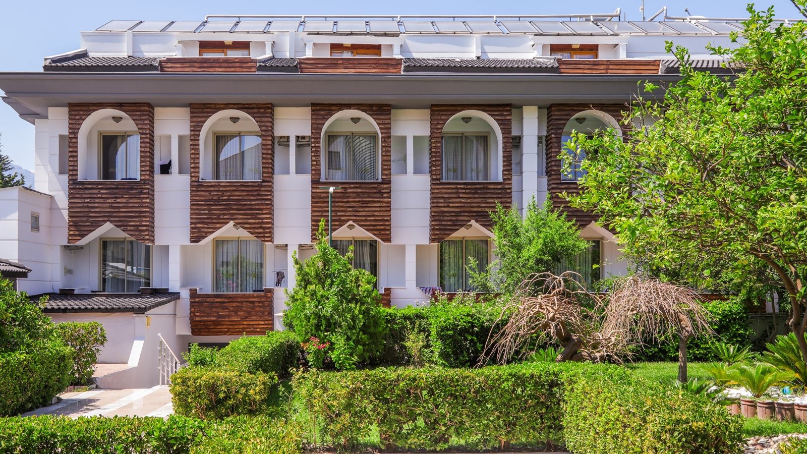 general-main-building