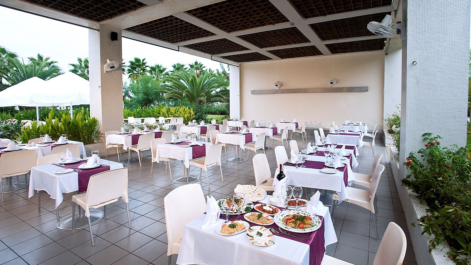 restaurants-quick-snack-restaurant