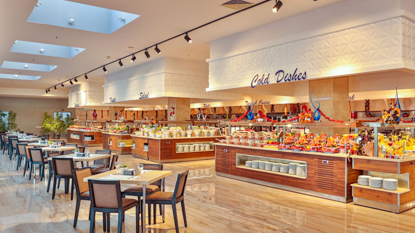 restaurants-crystal-restaurant