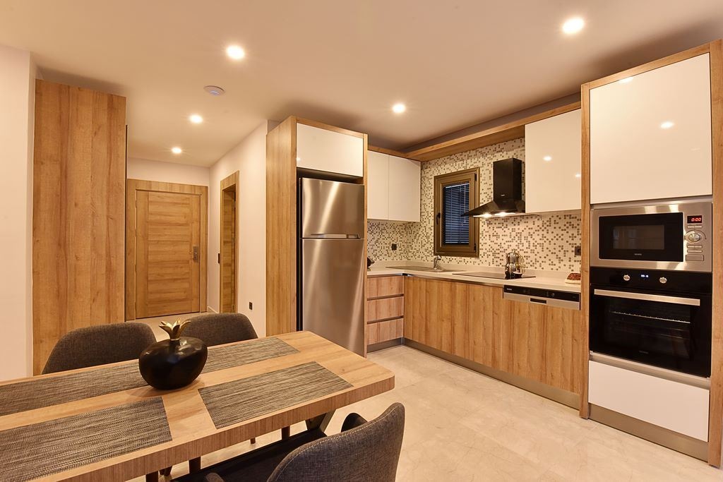 rooms-two-bedroom-apartmentgarden-or-pool-view